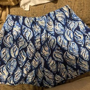 Lilly Pulitzer shell shorts sort style size 0